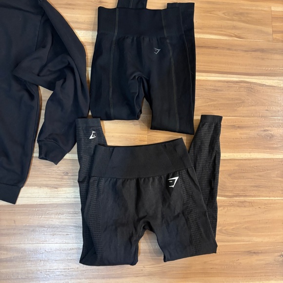 Gymshark Black Sweatshirt and Leggings Lot ALL Size Small - Picture 4 of 4